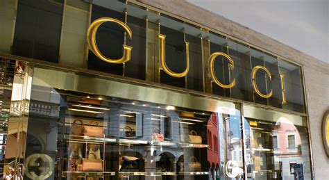 gucci italia azienda|gucci online shopping.